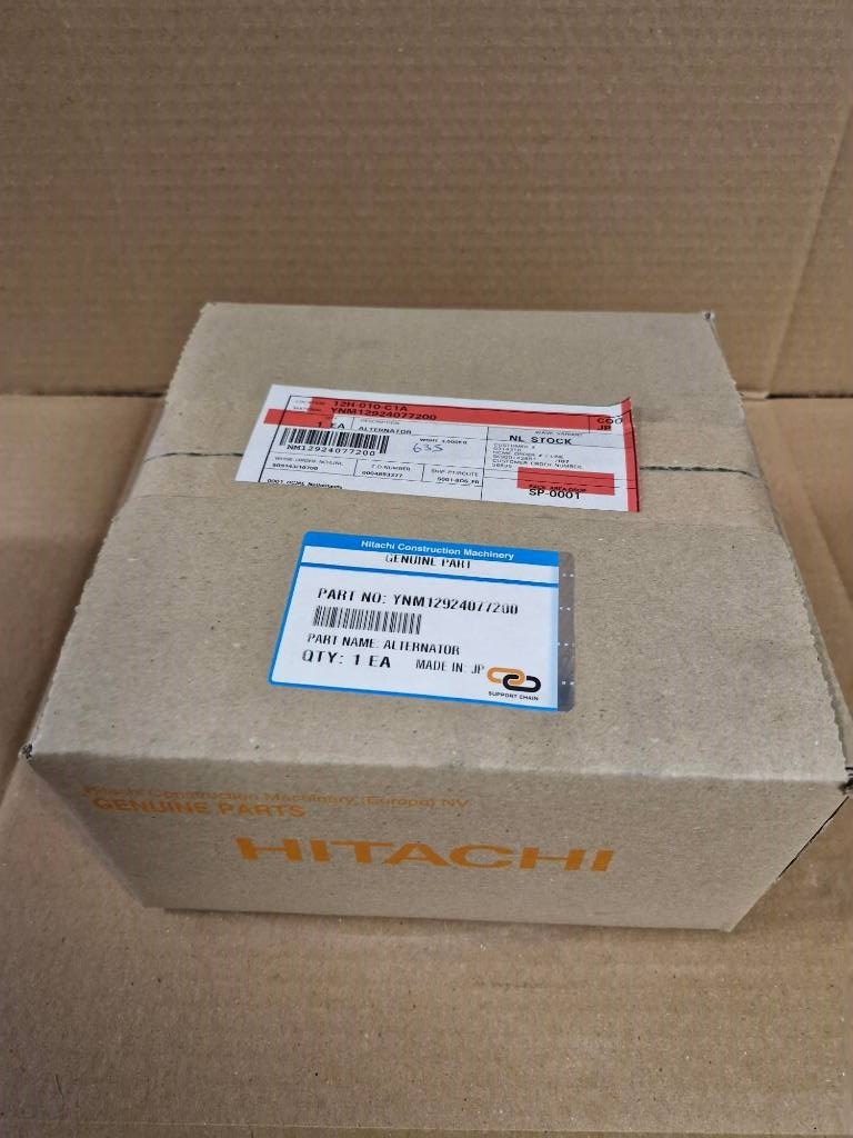 Hitachi YNM12924077200 / 4661285 / ALTERNATEUR
