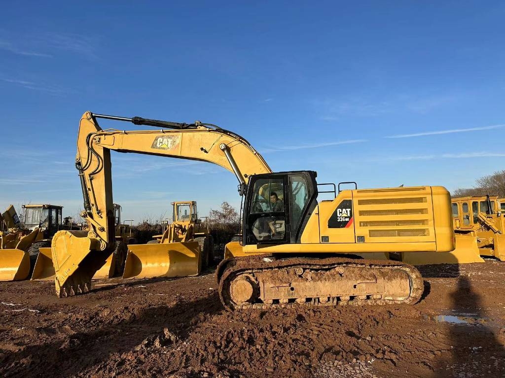 CAT 336GC