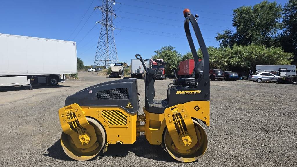 Bomag BW 120 AD-4 Rodillo compactador tandem