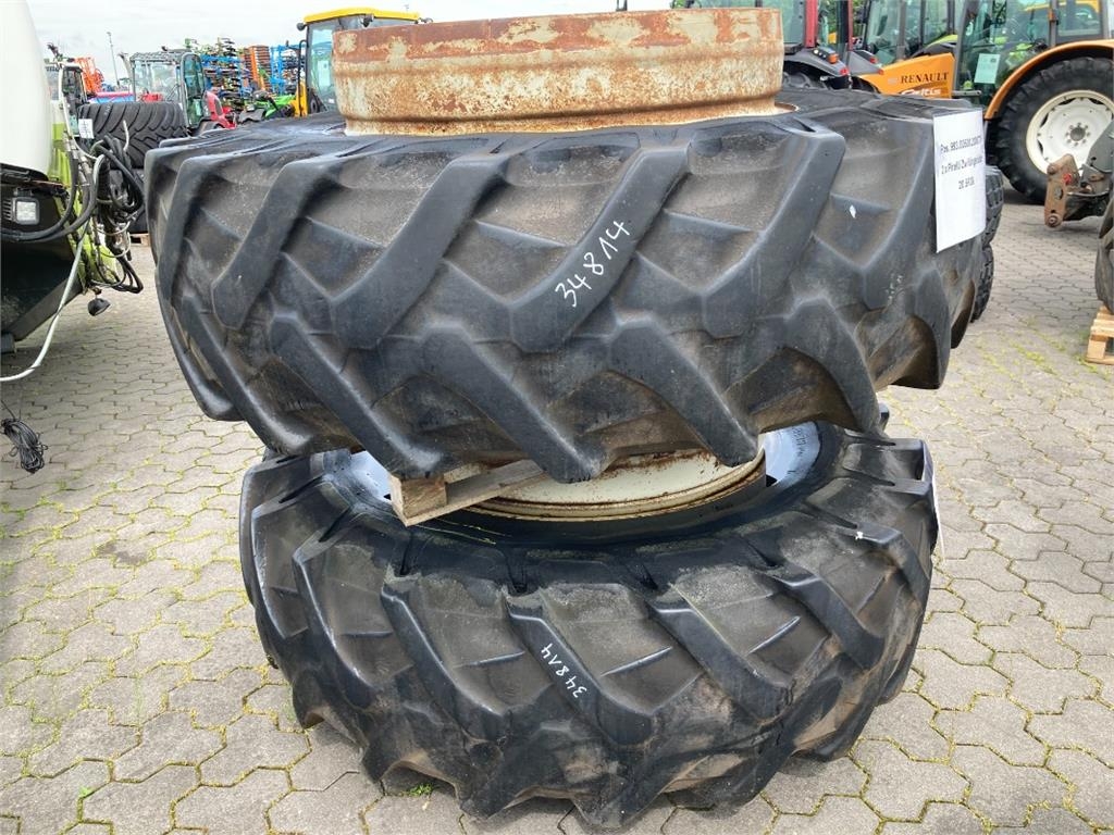 Pirelli 2x 20.8R38