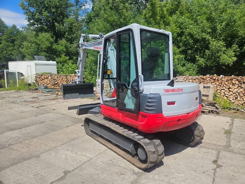 Takeuchi TB 250