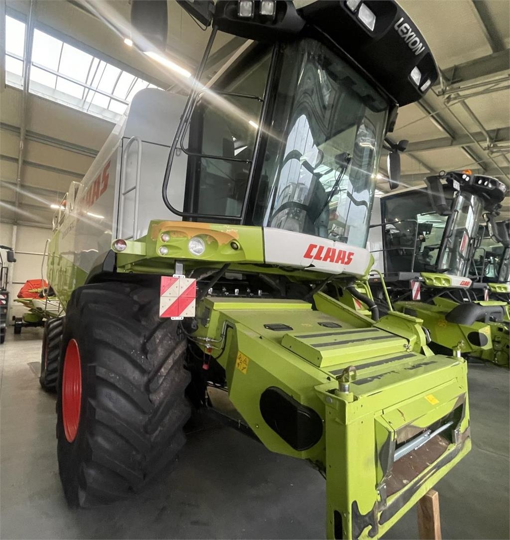 Moissonneuse-batteuse CLAAS Lexion 570 — occasion 2010, 3 250 h
