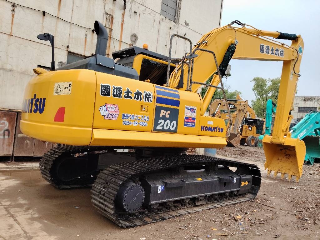 Komatsu PC 200-8 made in Japan