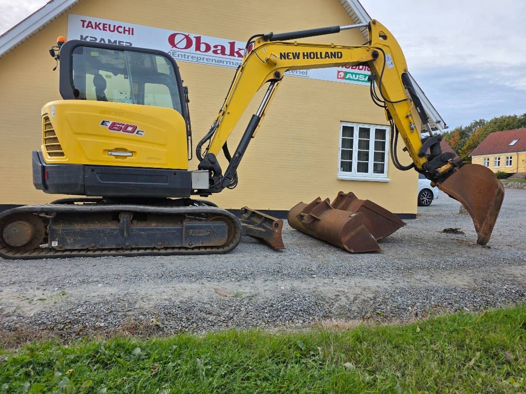New Holland E60C