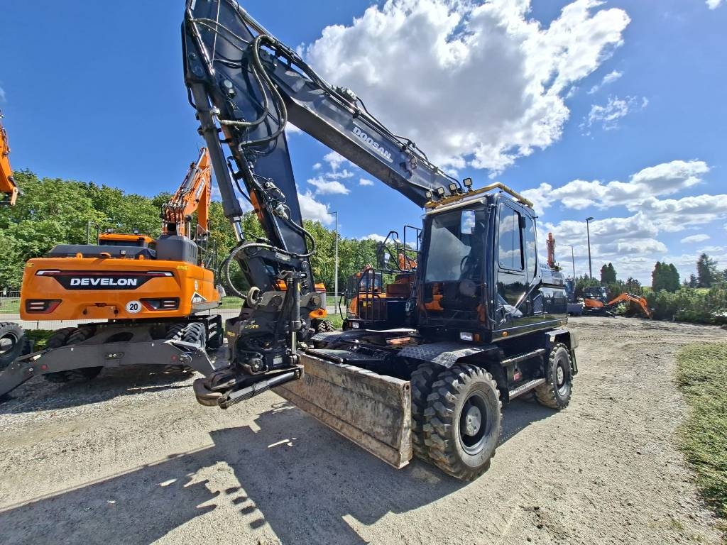 Doosan DX 170 W