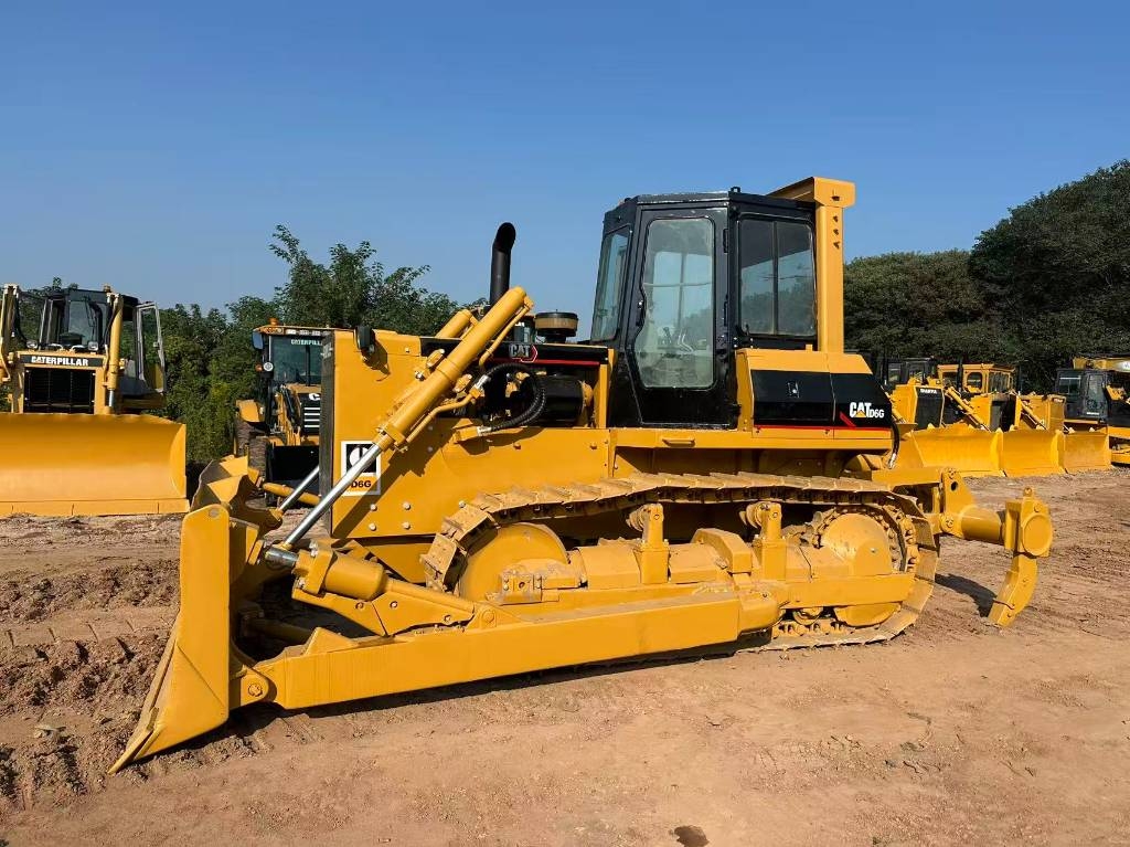 Bulldozer Caterpillar D6G — occasion 2017