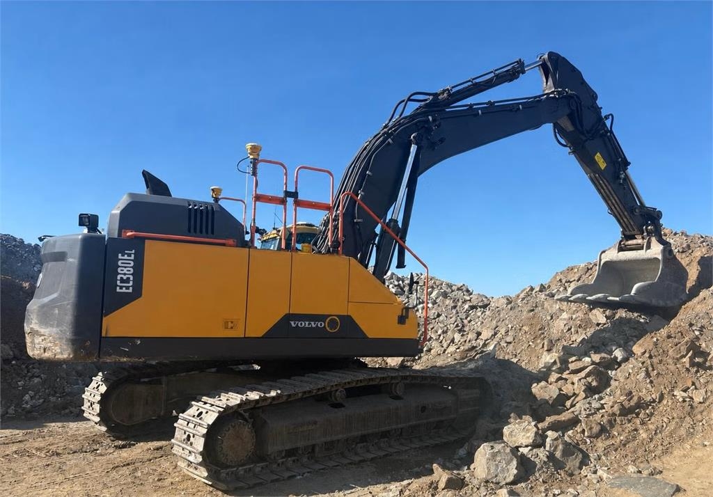 Pelle sur chenilles Volvo EC380EL — occasion 2018, 8 400 h