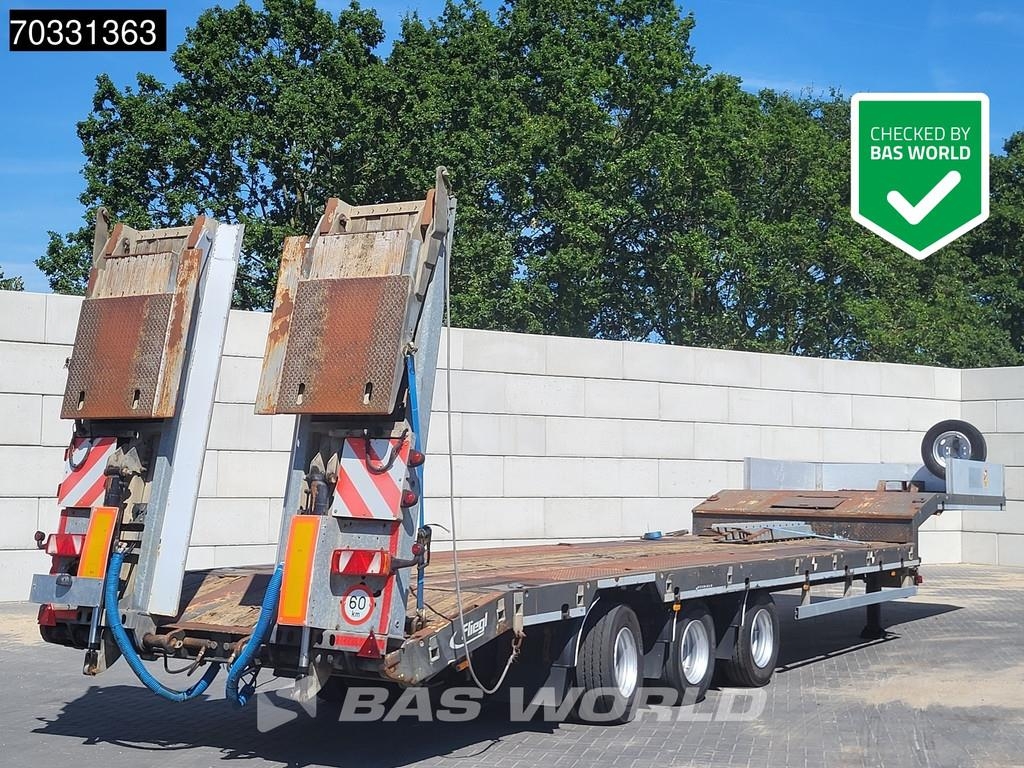 Fliegl SDS 550T 3 axles Steering Axle Ramps BPW