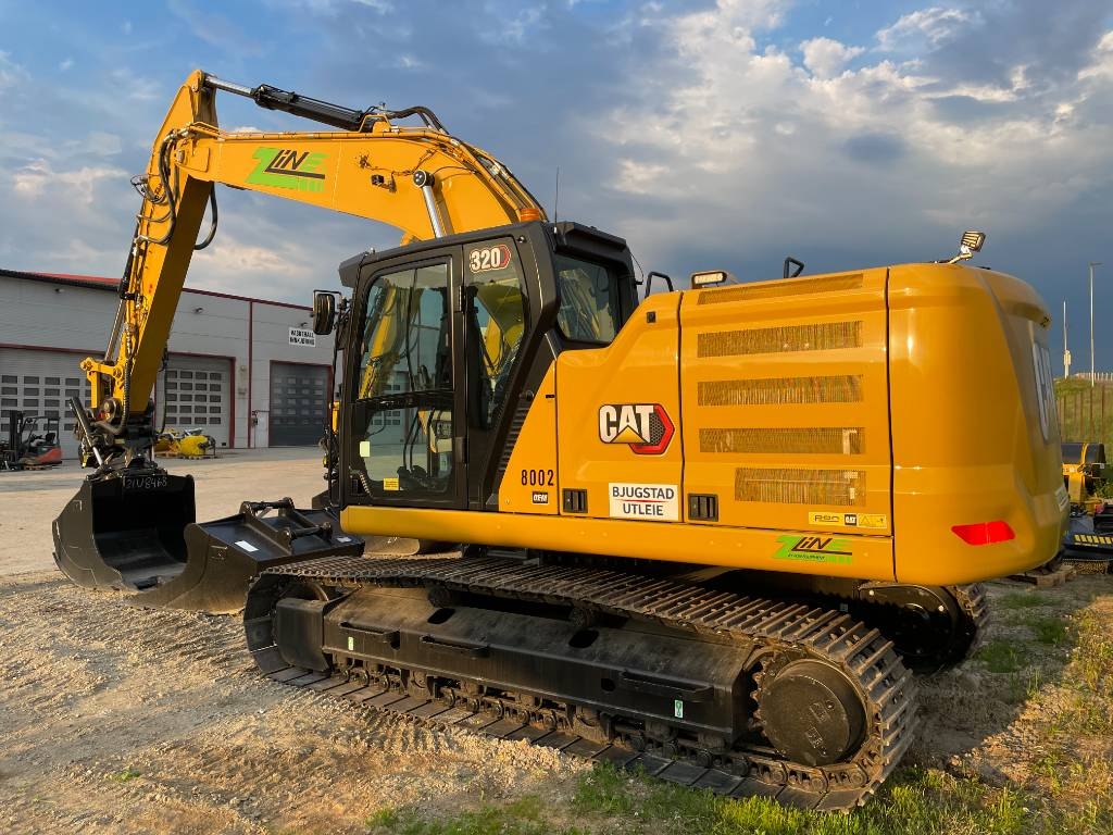 CAT 320 Z-line