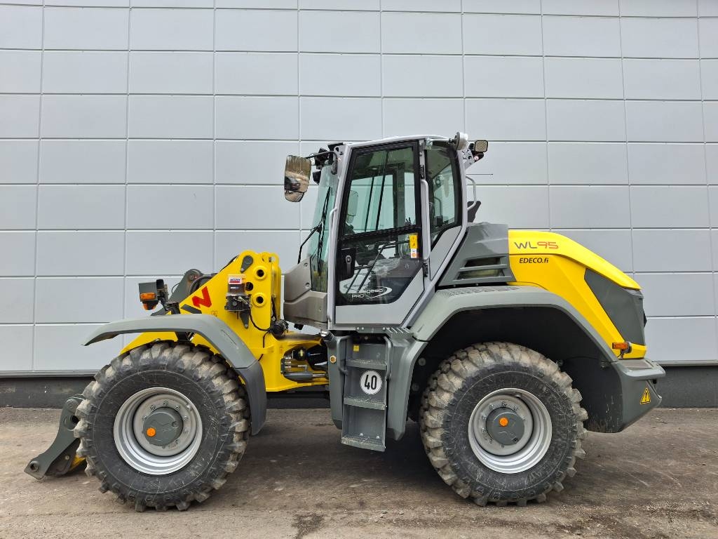 Wacker Neuson WL 95 **ESITTELYKONE**