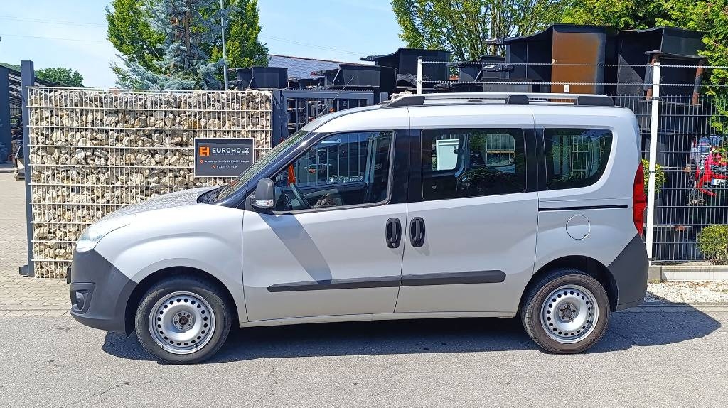 Opel Combo 1.3, Van aus 1. Hand, 5-Sitzer, Klima, PDC