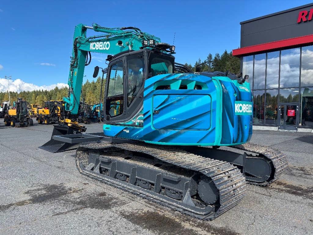 Kobelco SK 230 SR LC / Engcon, Hyvät varusteet, Stage V kuva 3