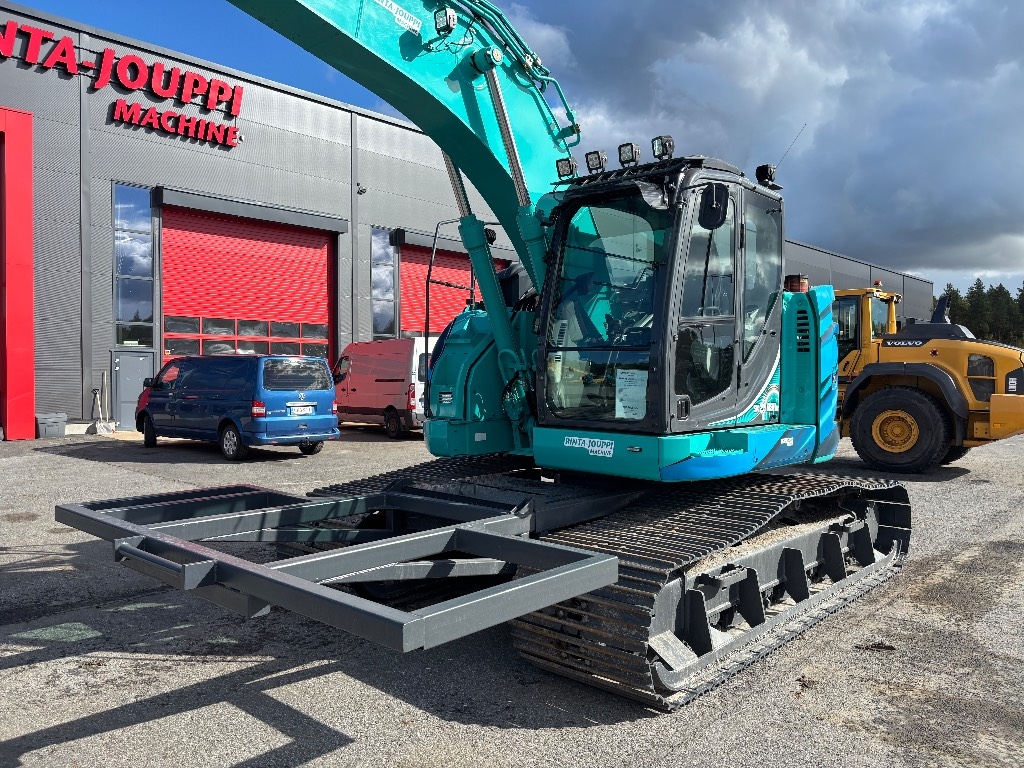 Kobelco SK 230 SR LC / Engcon, Hyvät varusteet, Stage V kuva 2