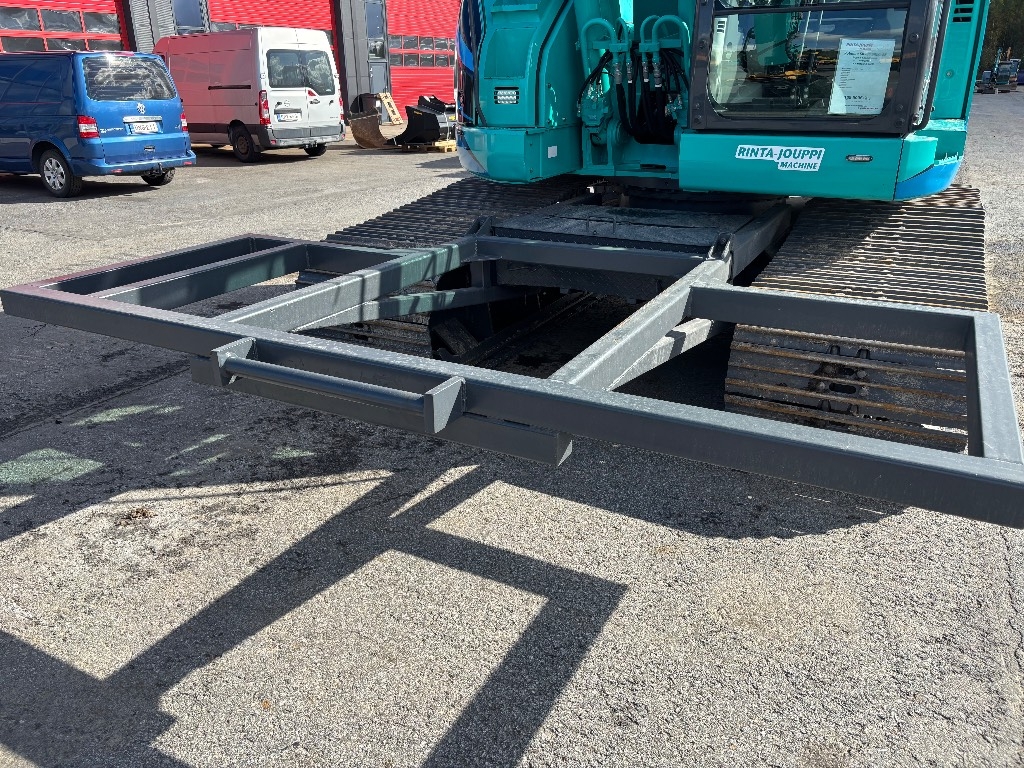 Kobelco SK 230 SR LC / Engcon, Hyvät varusteet, Stage V kuva 9