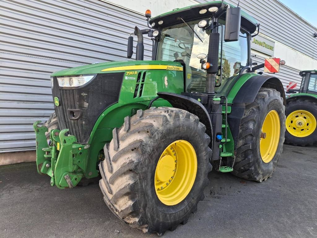 John Deere 7310 R