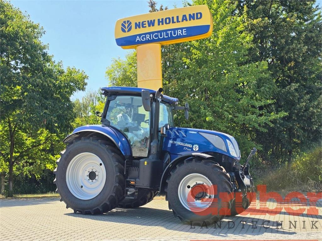 New Holland T7.225 AC SWB - Stufe V