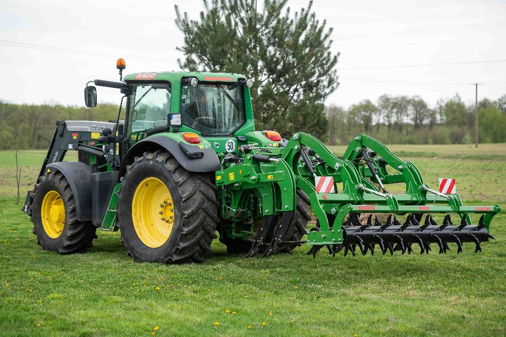 ATMP GŁĘBOSZ BEZORKOWY GB250