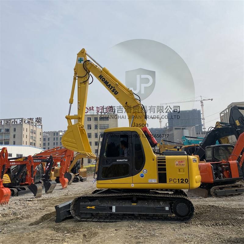 Komatsu PC 120