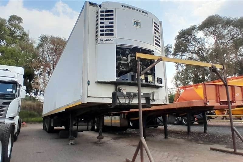 Semi Fridge Trailer