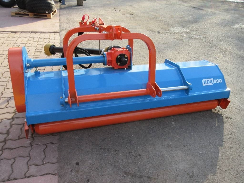 Stark KDX 200 kesantomurskain