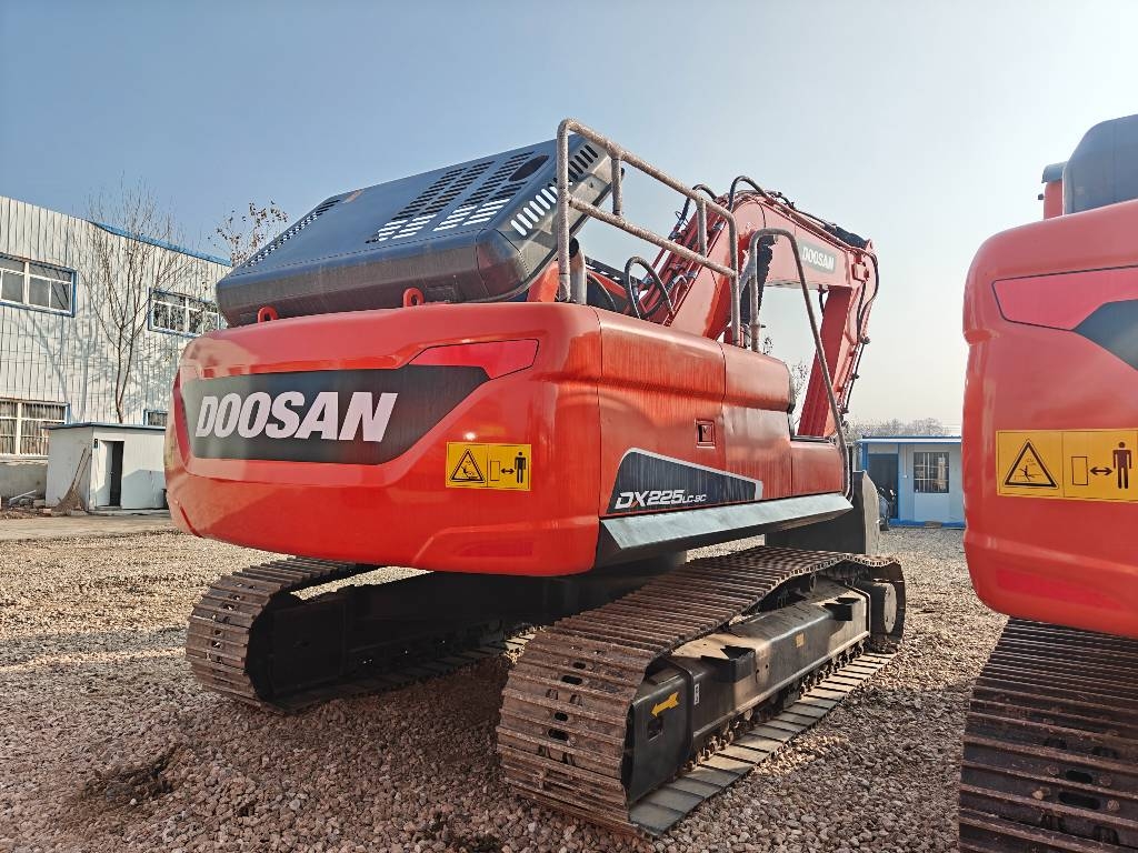 Doosan DX225LC—9C