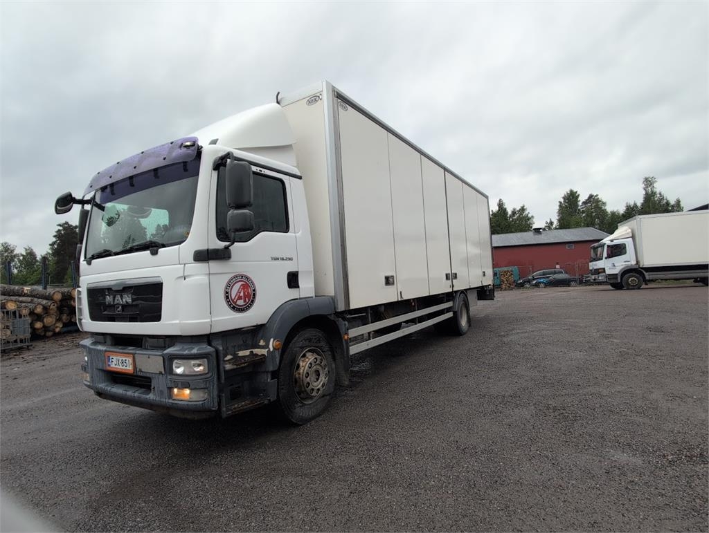 MAN GM 18.290 4X2 BL