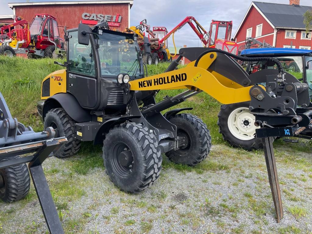 New Holland W 70 C