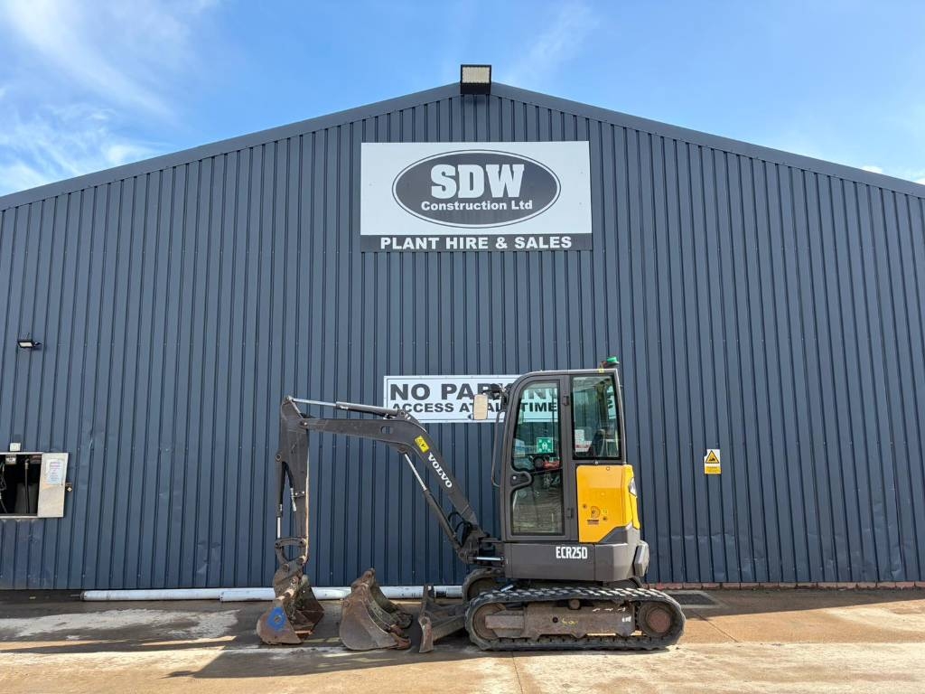 Volvo ECR 25