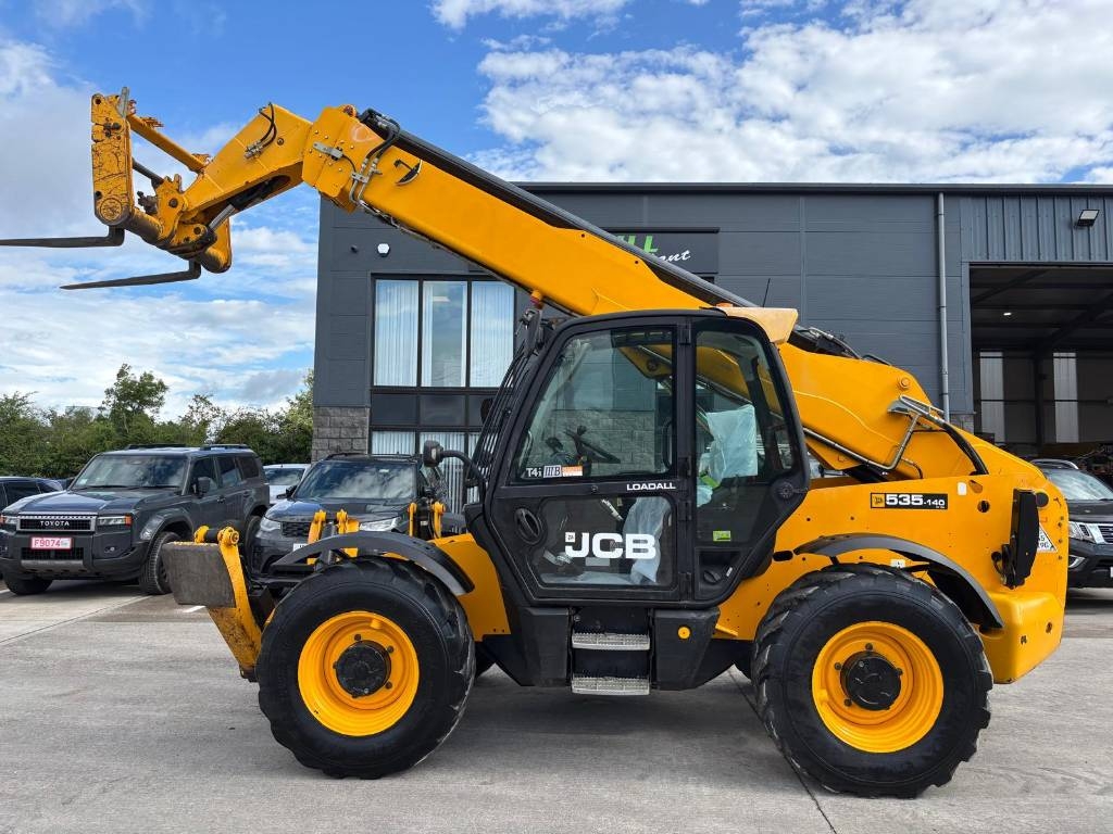 JCB 535-140 Hiviz