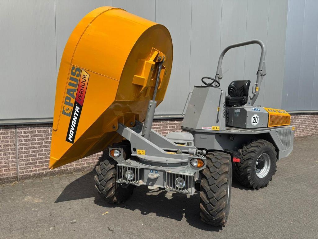 Paus AKR 9040