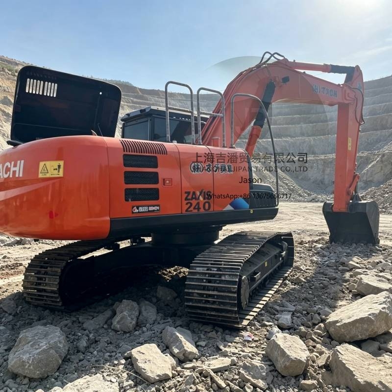 Pelle sur chenilles Hitachi ZX 240 — occasion 2024, 527 h