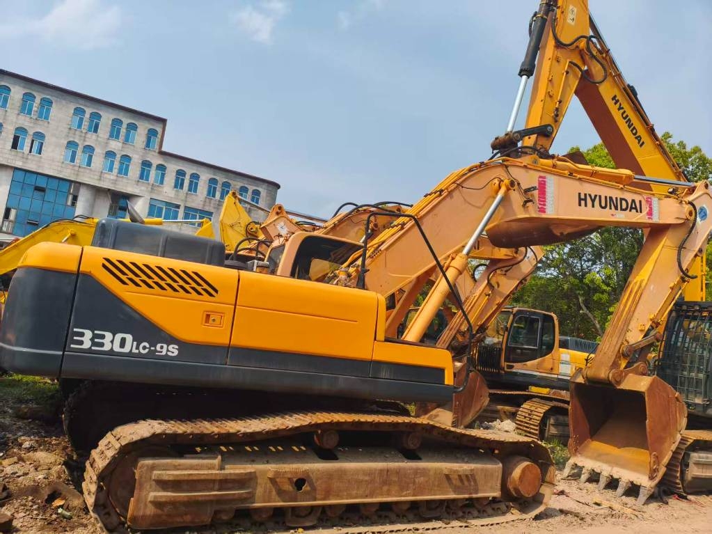 Hyundai 330LC-9S