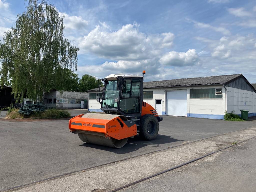 Rouleau monocylindre Hamm H7i — occasion 2022, 680 h