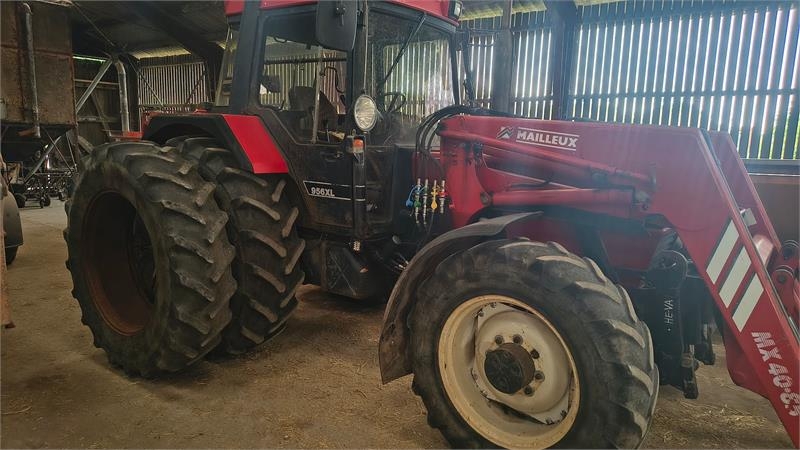 Tracteur agricole Case IH 956XL med frontlæsser — occasion