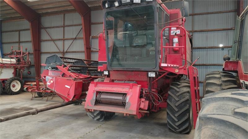 Case IH Axial-Flow 1640 16 fod skærebord