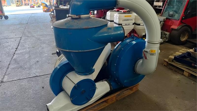 Kongskilde SUC 300T