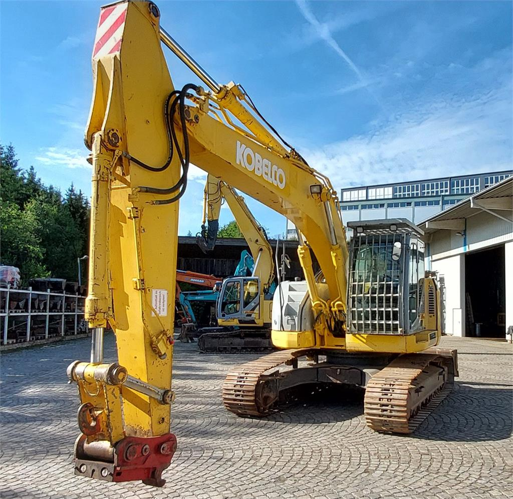Pelle sur chenilles New Holland Kobelco E235B SRNLC — occasion 2012, 10 500 h
