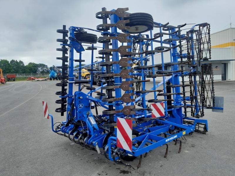 New Holland SBMV650