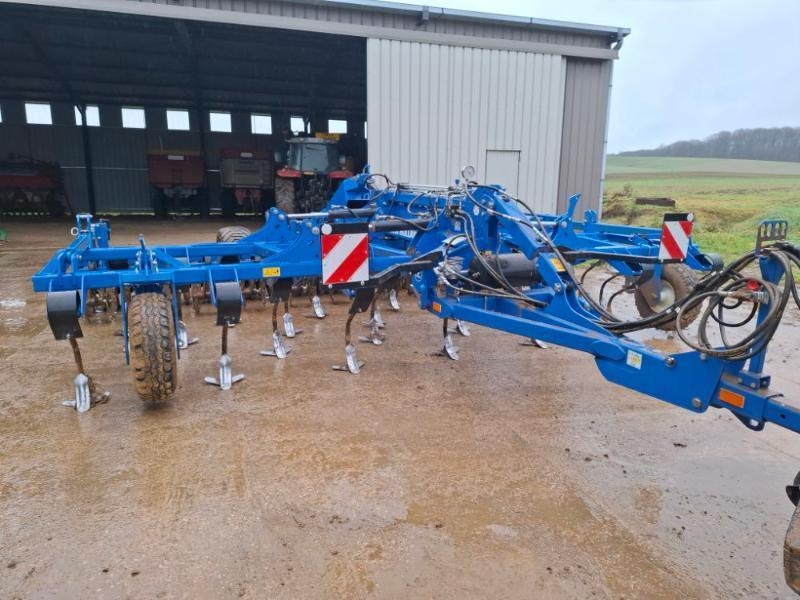 New Holland STXV600T