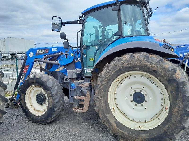 New Holland T5-110EC