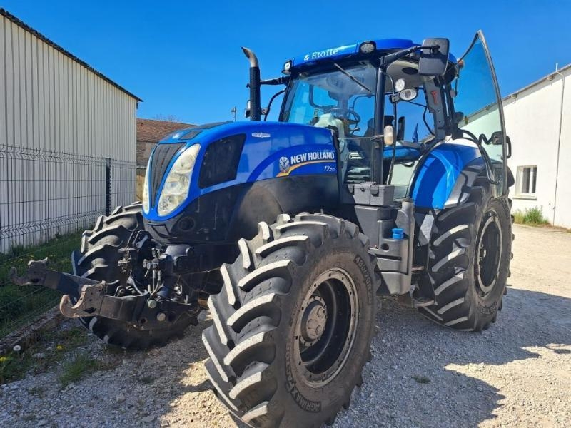 New Holland T7-210AC