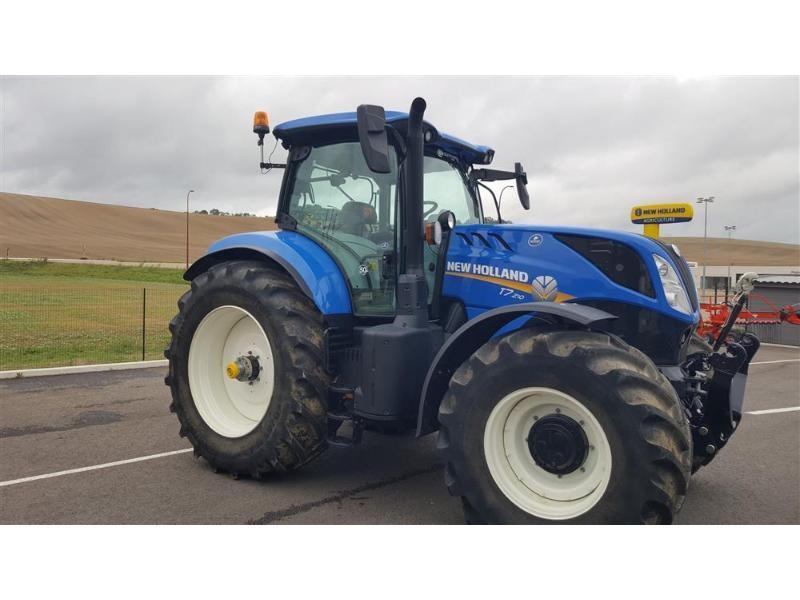 New Holland T7-210RC
