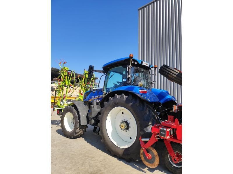 New Holland T7-260AC