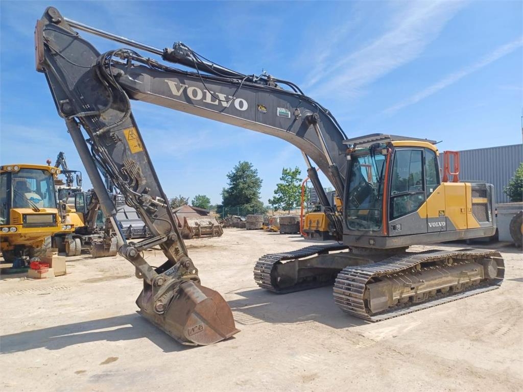 Pelle sur chenilles Volvo EC220E — occasion 2019, 7 608 h