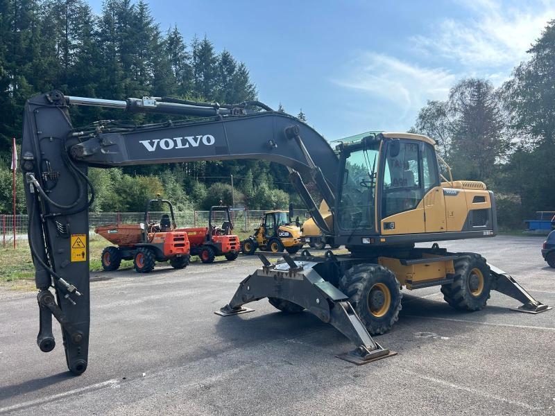 Pelle sur pneus Volvo EW180 D — occasion 2013, 7 438 h