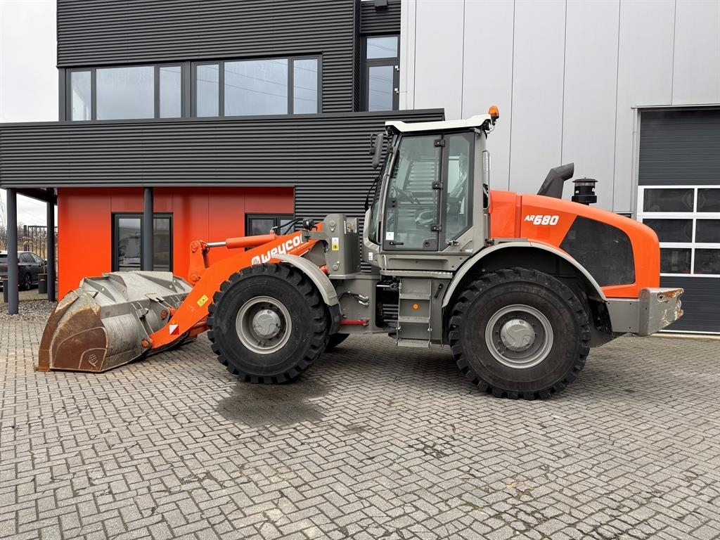 Atlas AR 680 - 990 hours