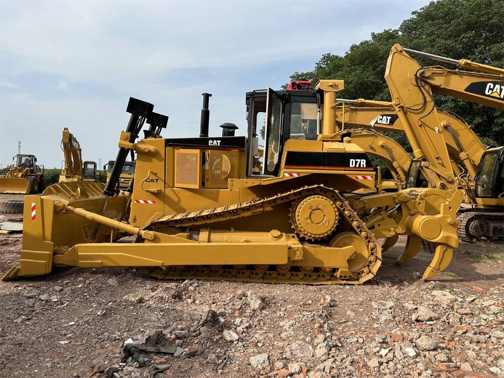 Bulldozer Caterpillar D7R — occasion 2020