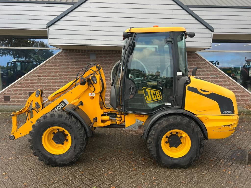 JCB 406 shovel