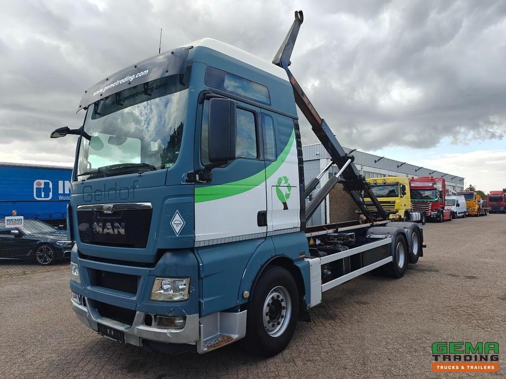 MAN TGX 26.440 6x2 XL Euro5 - Hooklift system AJK NHS2