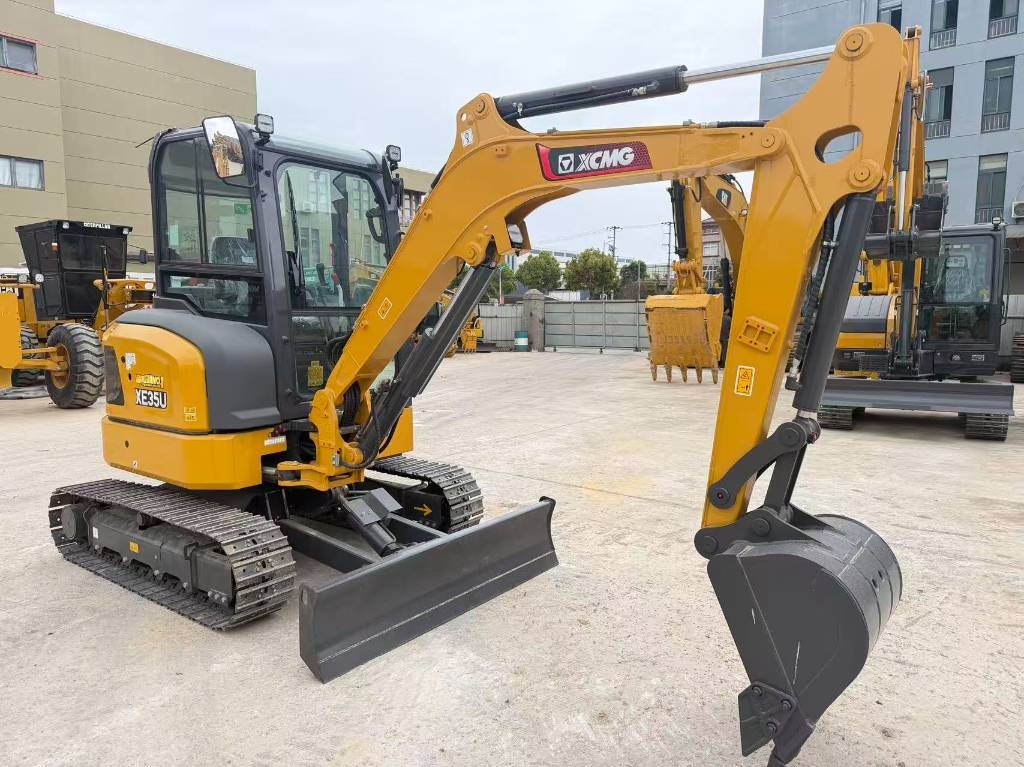 XCMG XE 35
